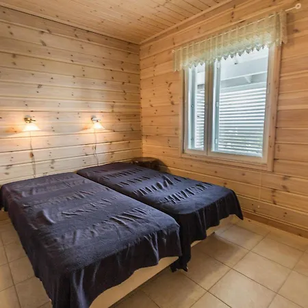 Yllaeksen Rinnemaeki C By Interhome Ylläs